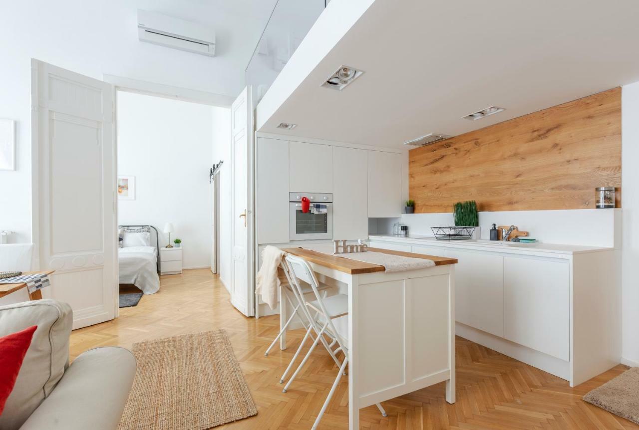 Exclusive Downtown Bella Home Budapest Exterior foto